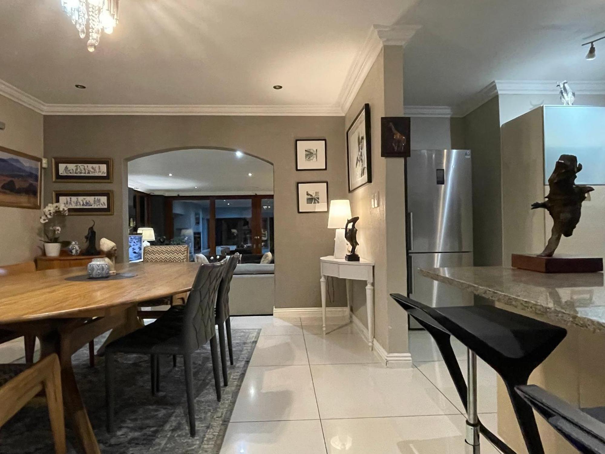 The Ridgeback, 4 Bedroom House Bryanston * Johannesburg