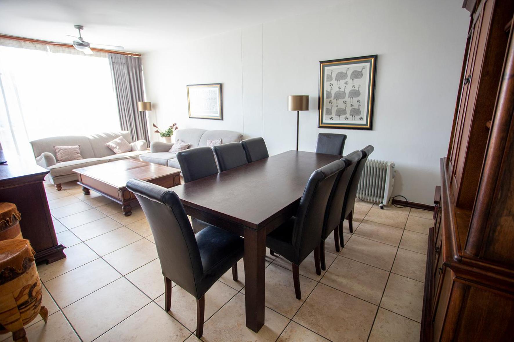 Luxurious 3-bedroom Sandton Retreat At 7 Alice Lane Johannesburg