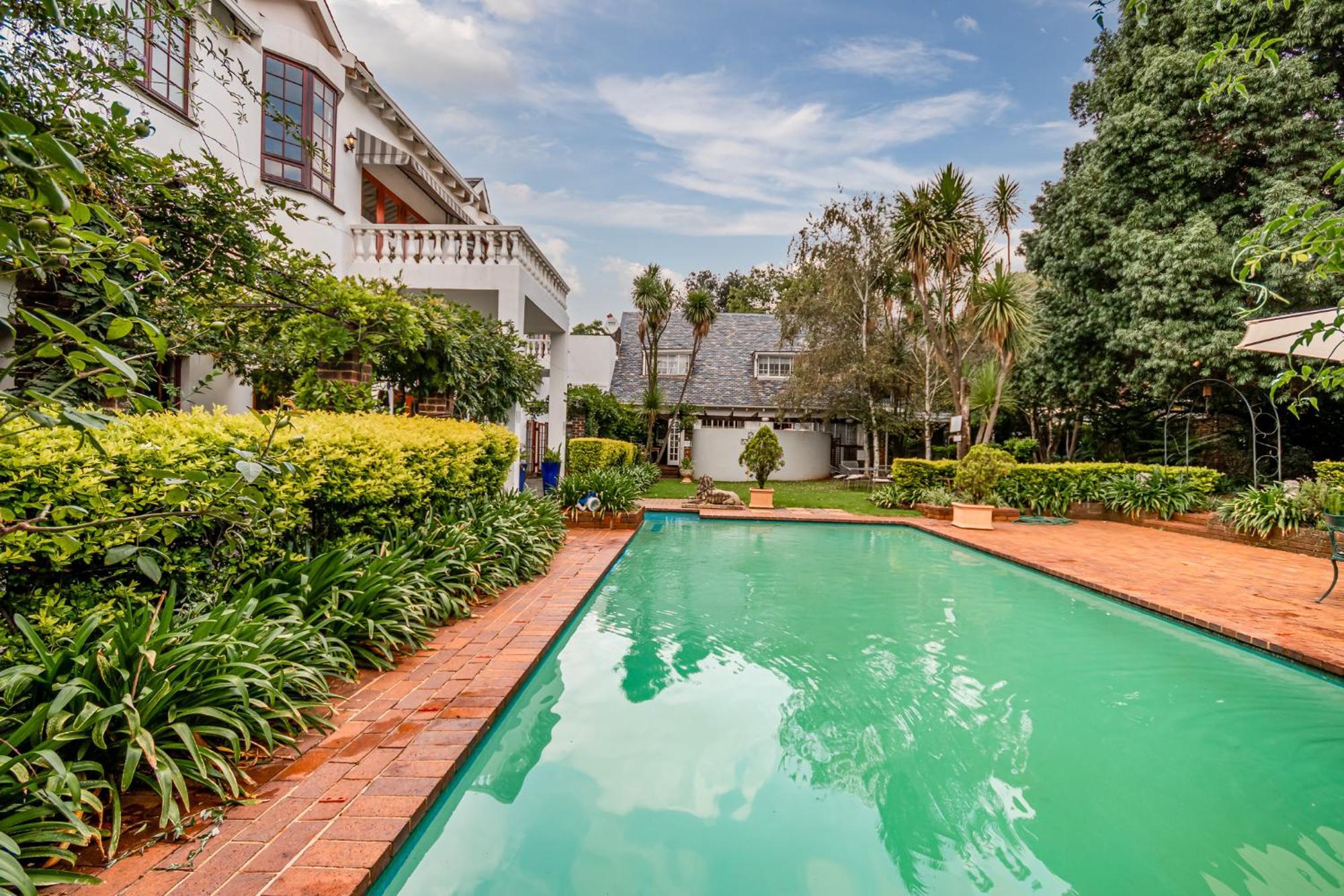 5th Avenue Gooseberry Guest house 4*