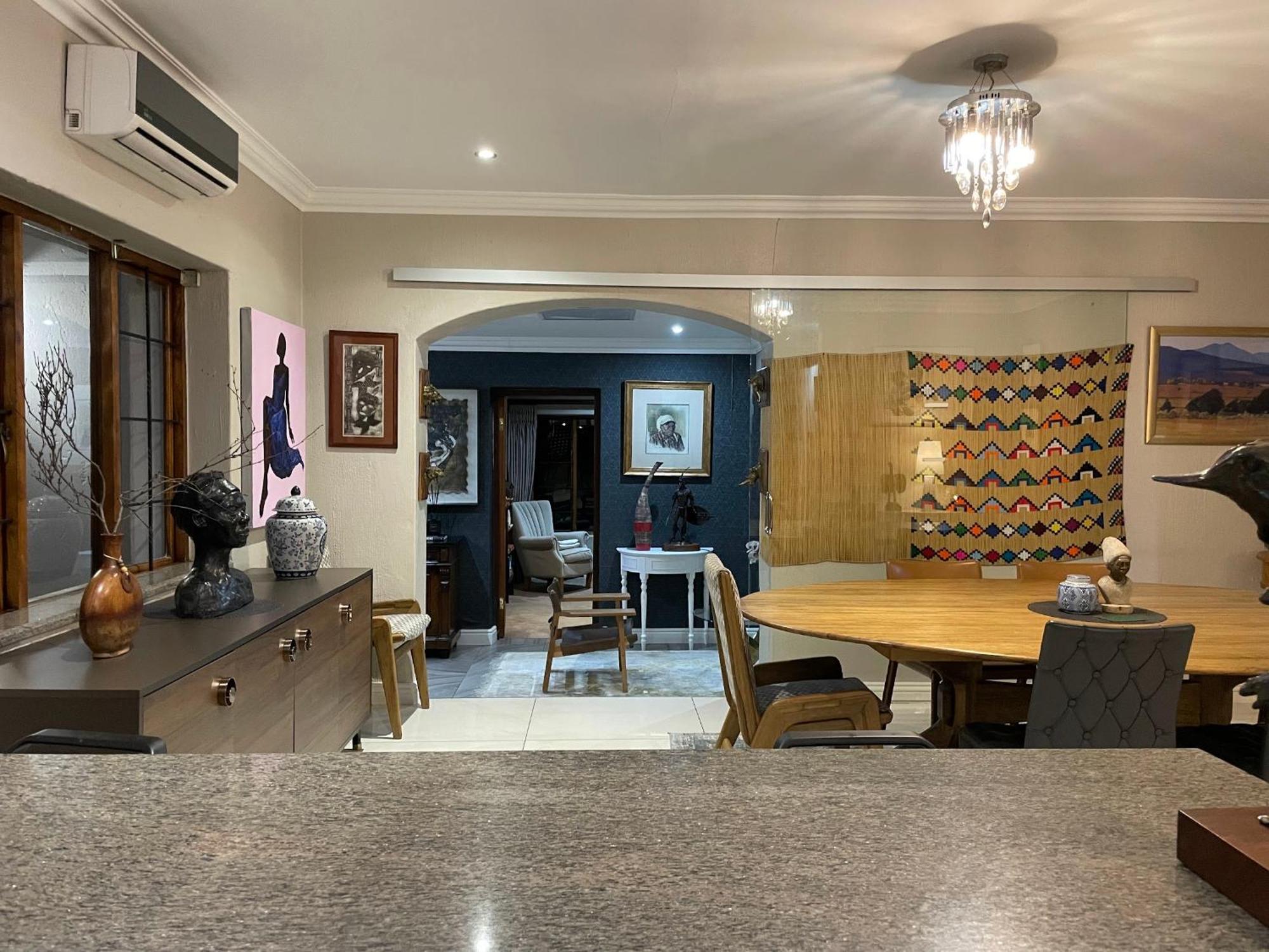 The Ridgeback, 4 Bedroom House Bryanston * Johannesburg
