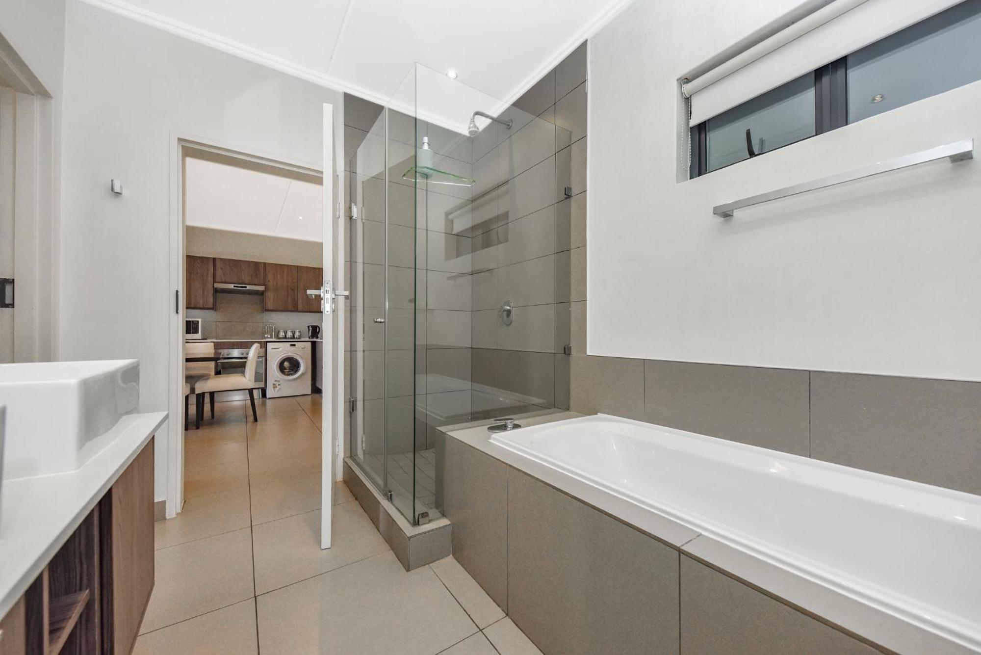 The Odyssey Lifestyle Complex Morningside - 2 Br Joanesburgo