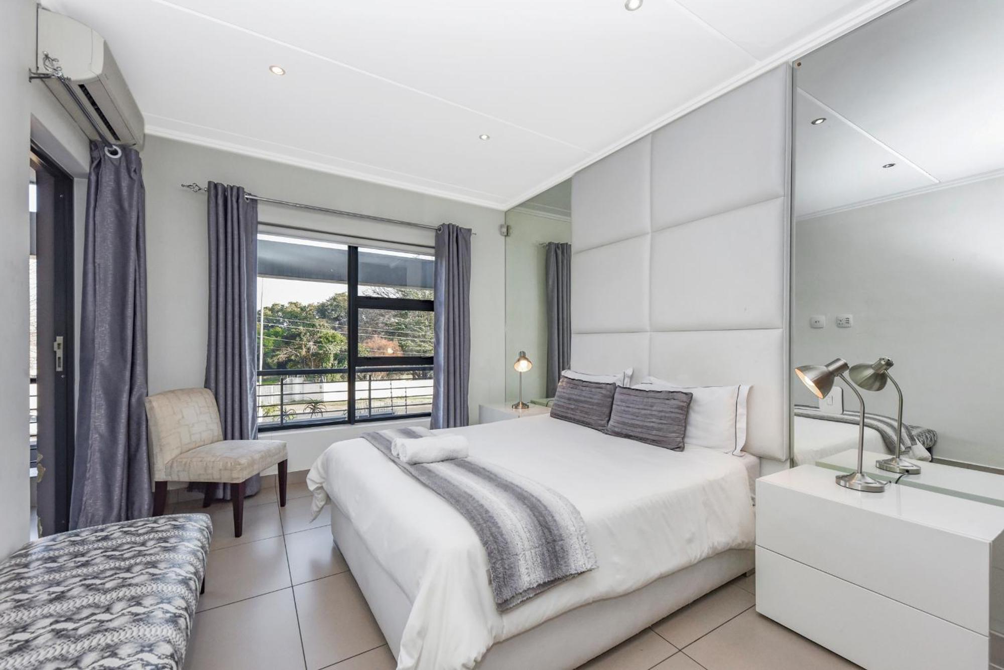 Apartamento The Odyssey Lifestyle Complex Morningside - 2 Br Joanesburgo