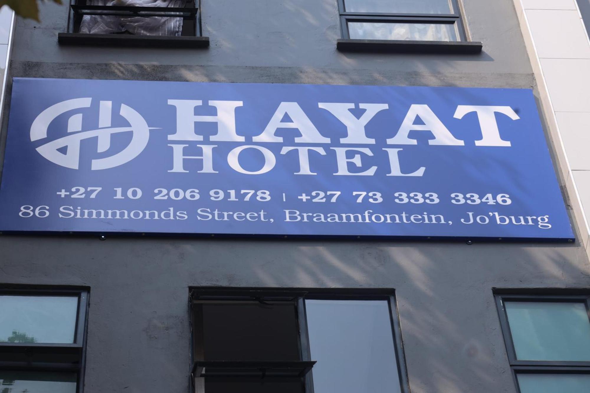 Hayat *