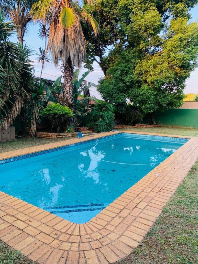 Bed & Breakfast The Crest Johannesburg