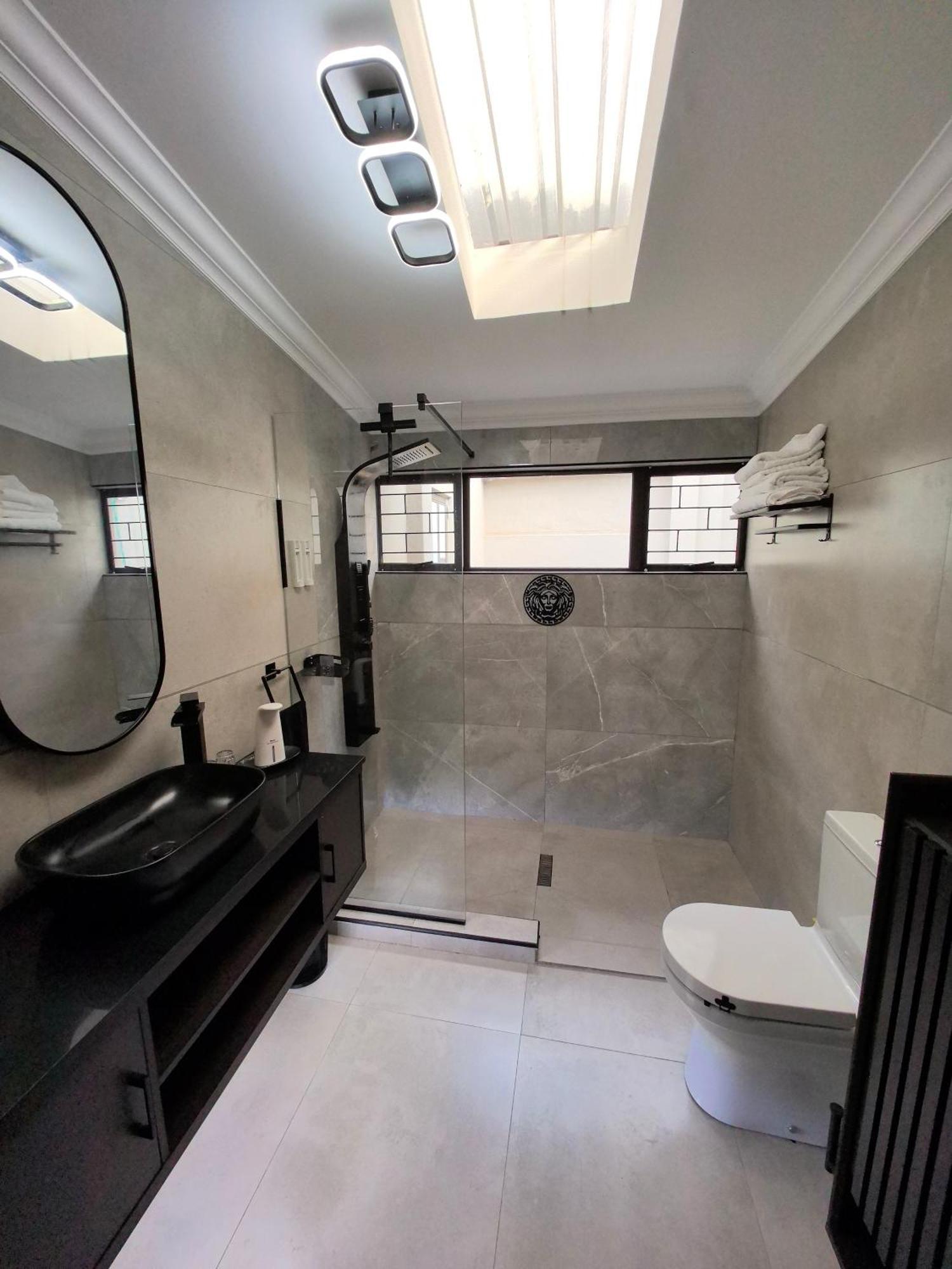 Bryanston Palms Aparthotel Johannesburg