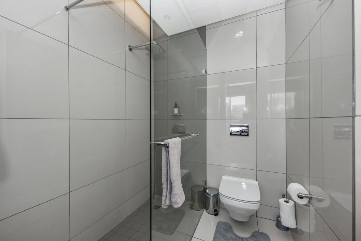 Căn hộ Modern In 5 Star Hotel, Backup Power And Water