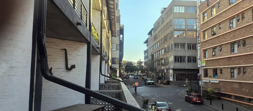 Apartment Craftsmenship 218 ,maboneng *