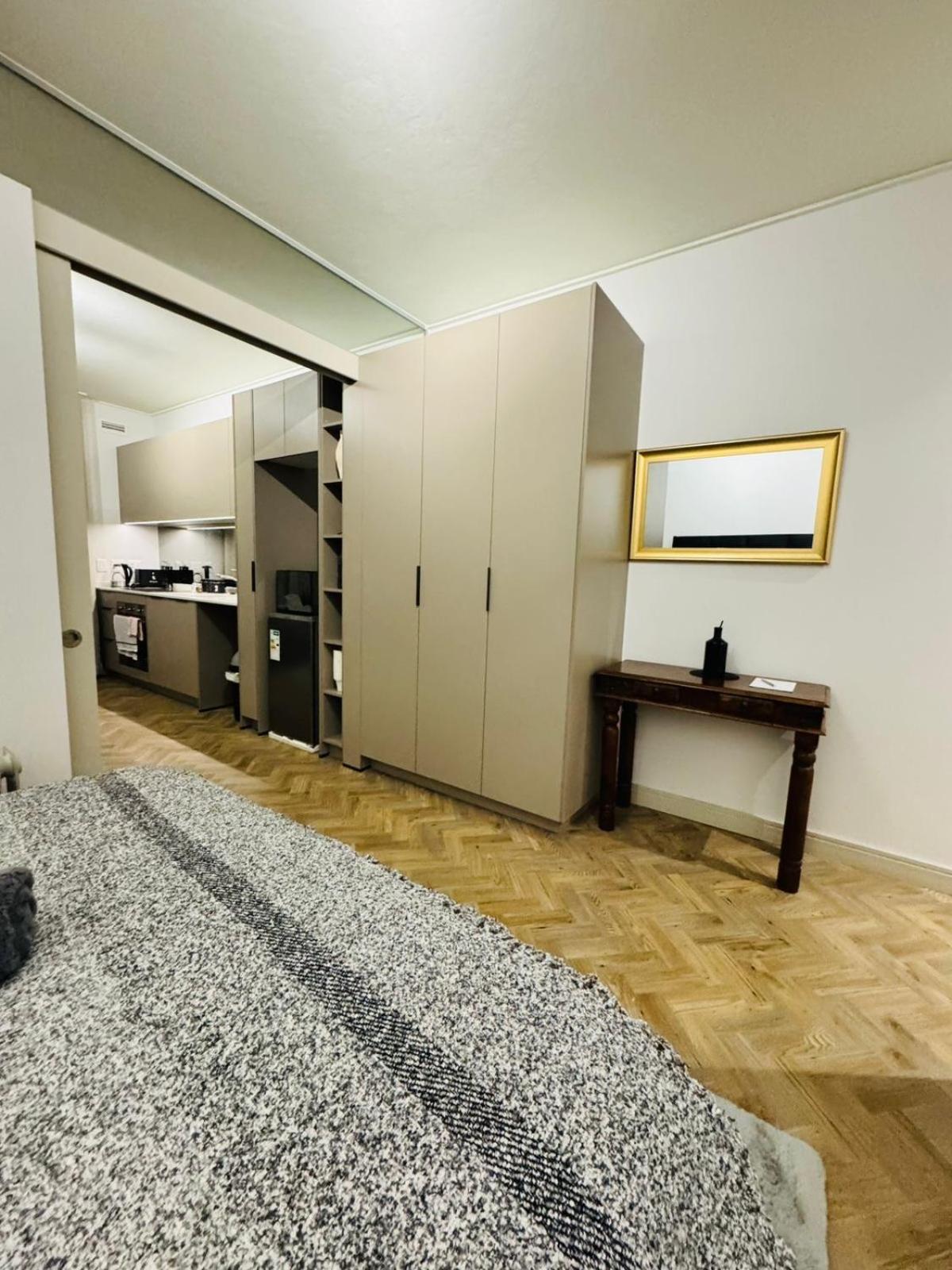 One Rosebank Aparthotel