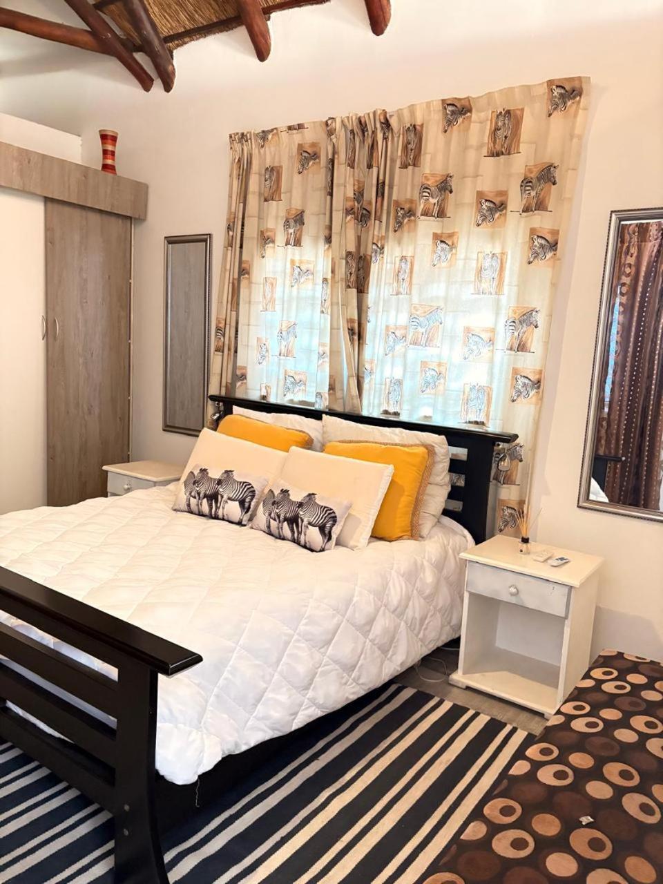 African Sunset Guest house *