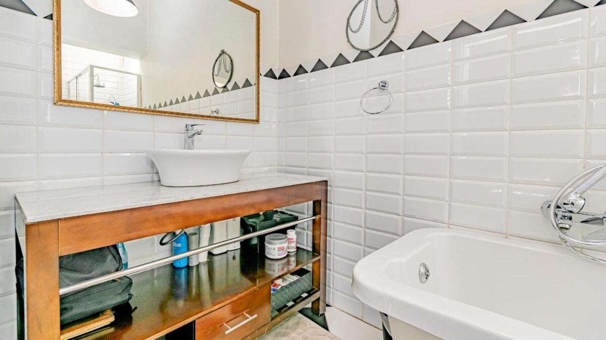 The Cul De Sac In Auckland Park Holiday home