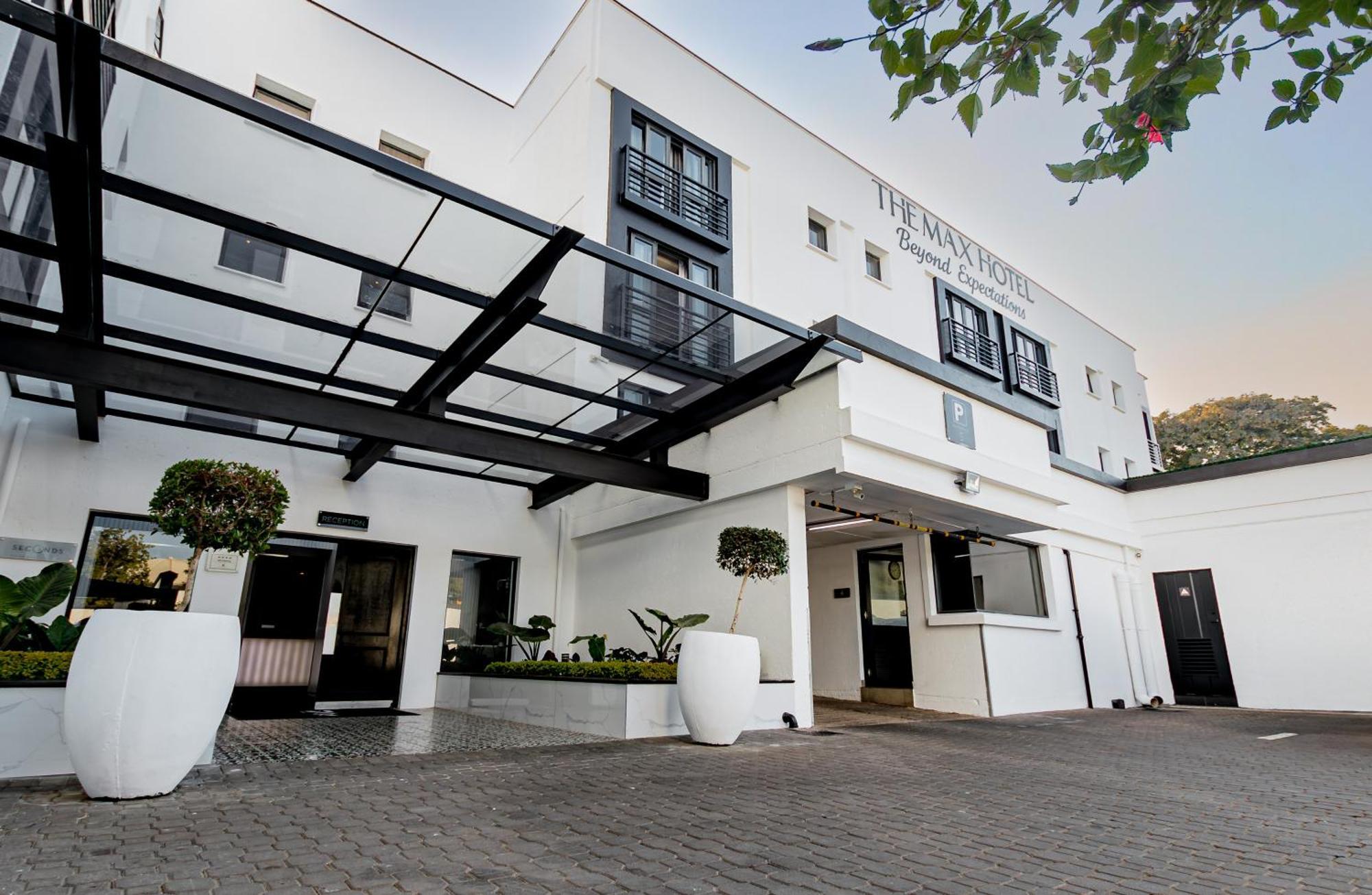 The Max Sandton Apartment Johannesburg