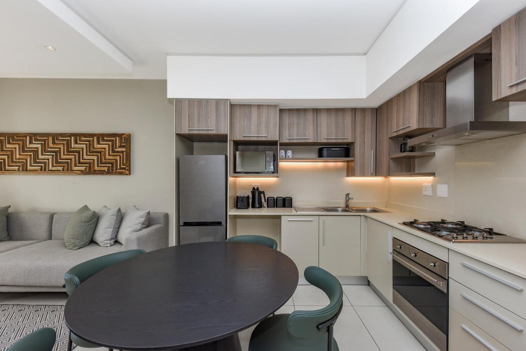 The Tyrwhitt Rosebank (adults Only) *