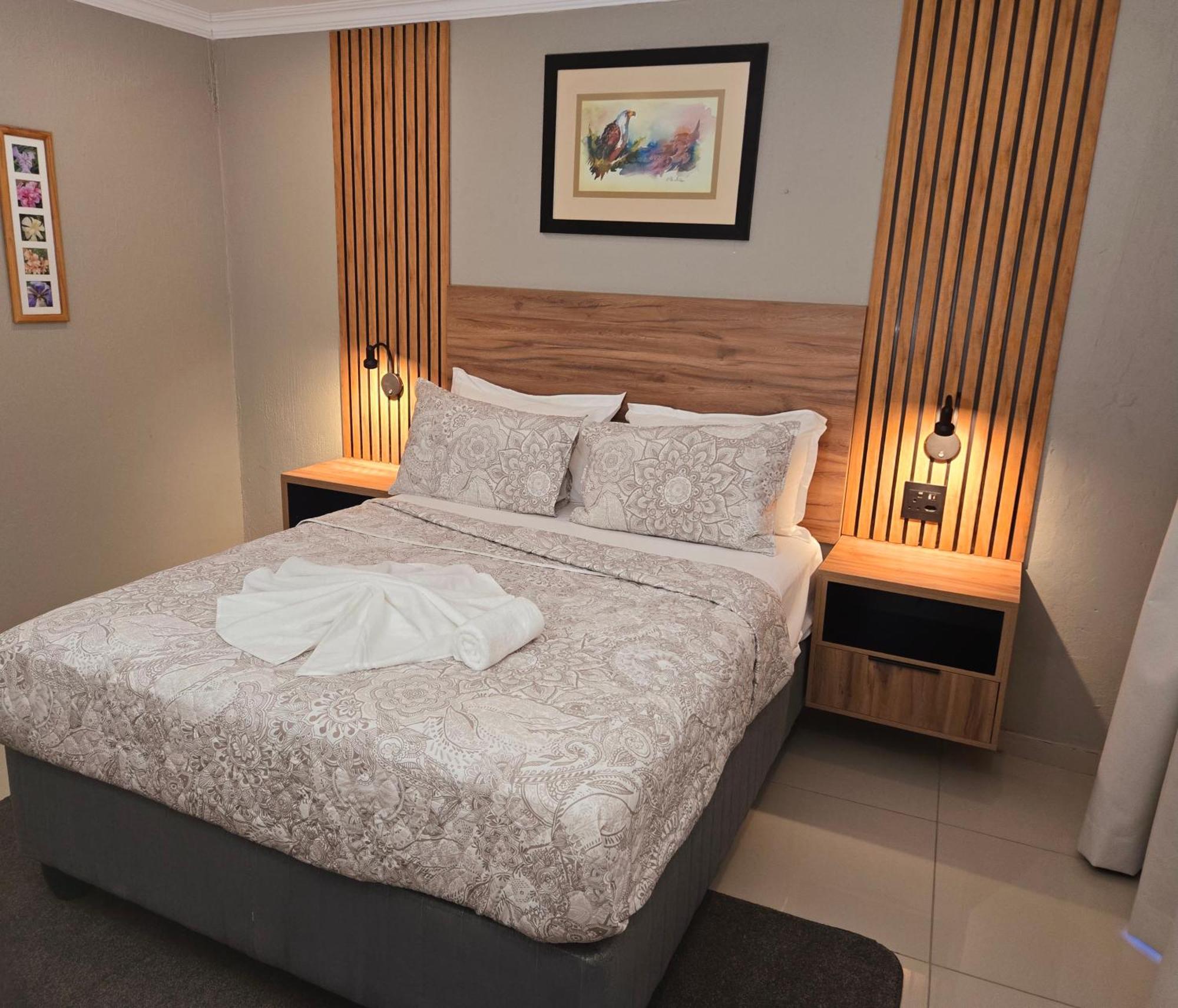 The Hide On Aston-sandton Guest house Johannesburg