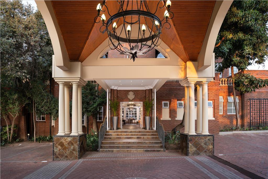 Premier Quatermain Hotel