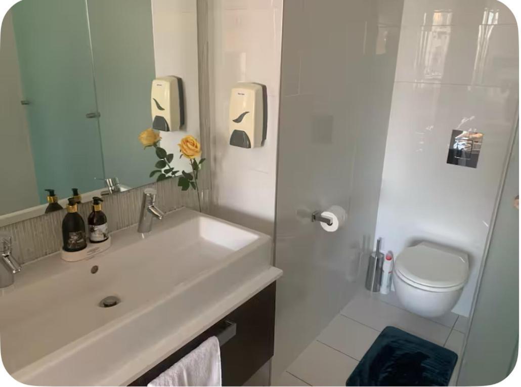 Apartment Dante's Sandton Skye Johannesburg