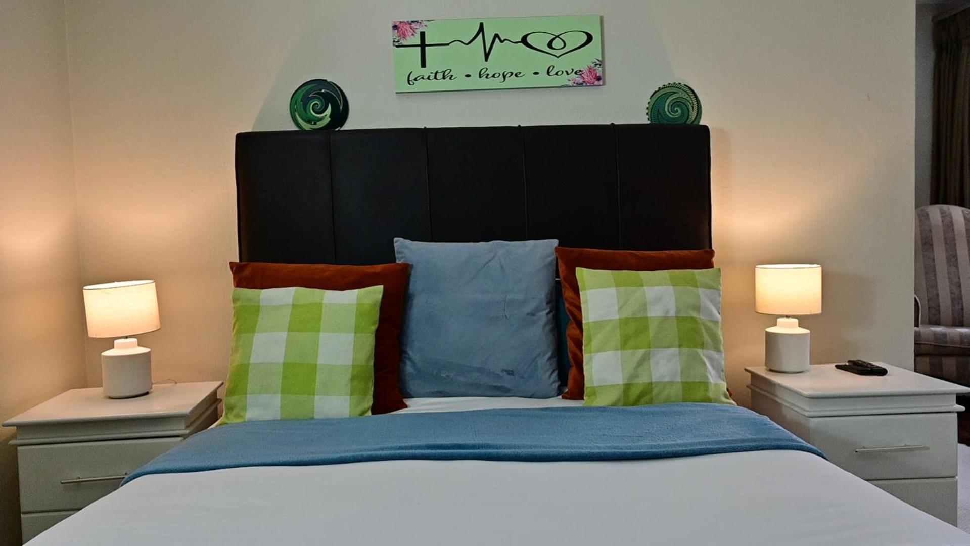 Sizanazo - In The Heart Of Northcliff Hill *