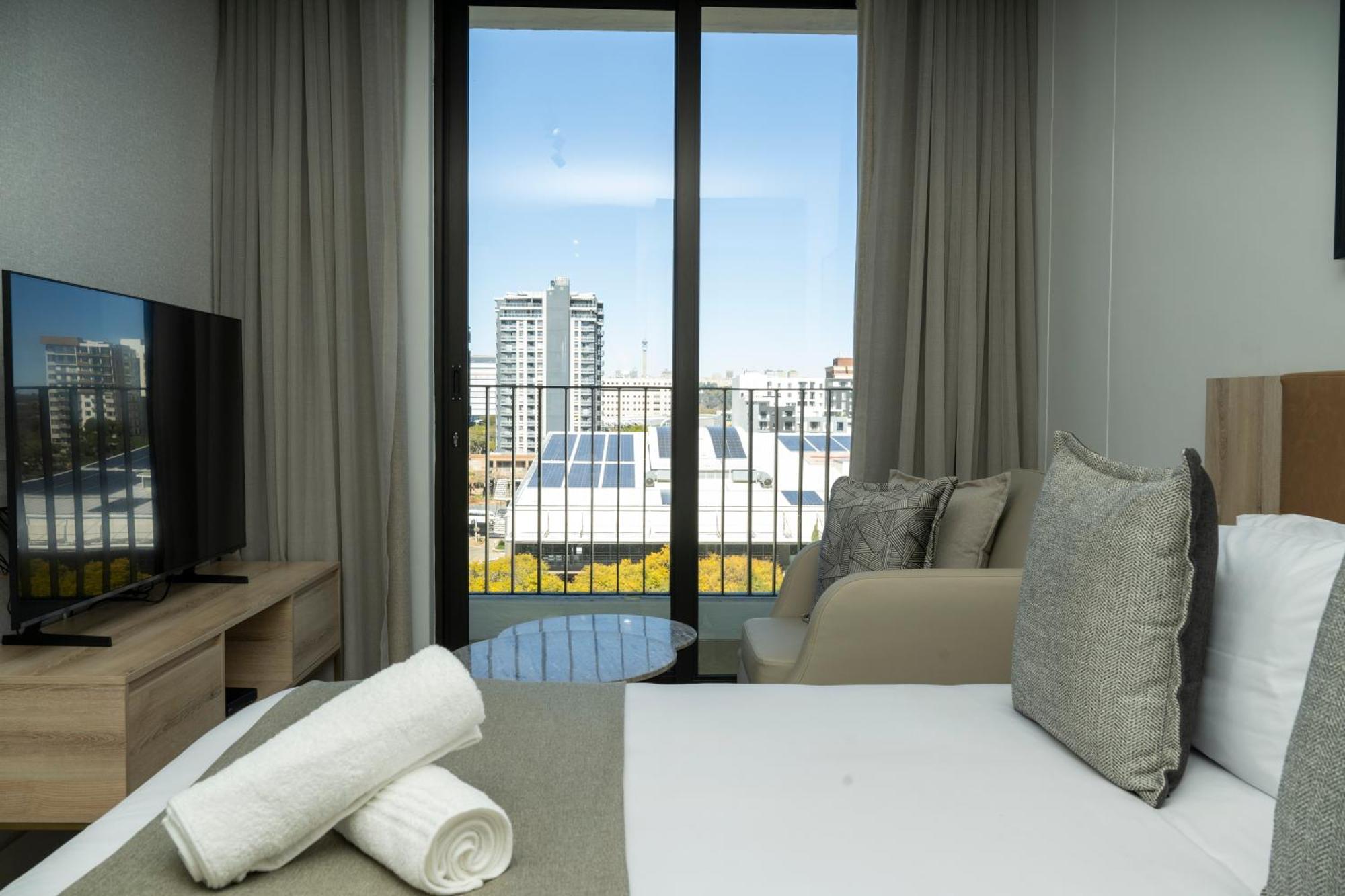 One Rosebank Executive Khách sạn hẻo lánh