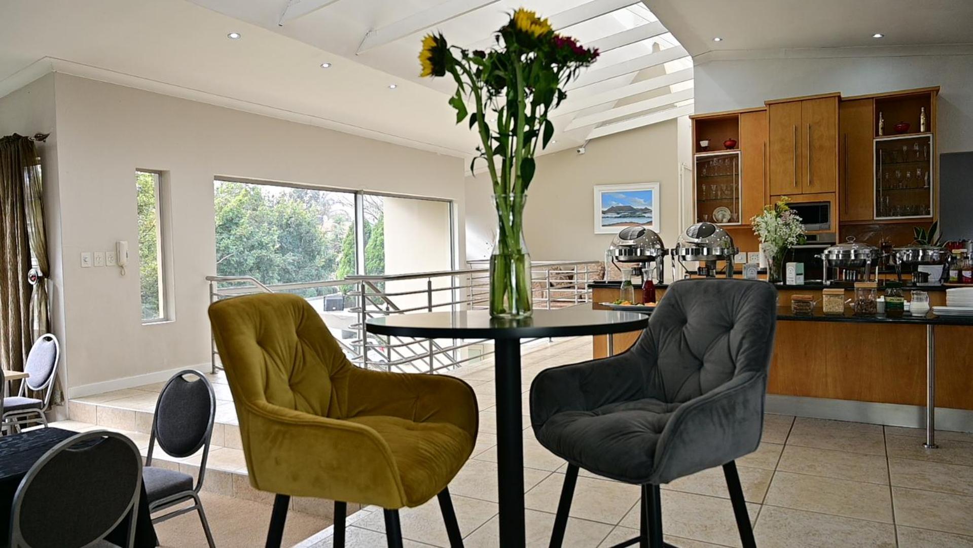 Sizanazo - In The Heart Of Northcliff Hill