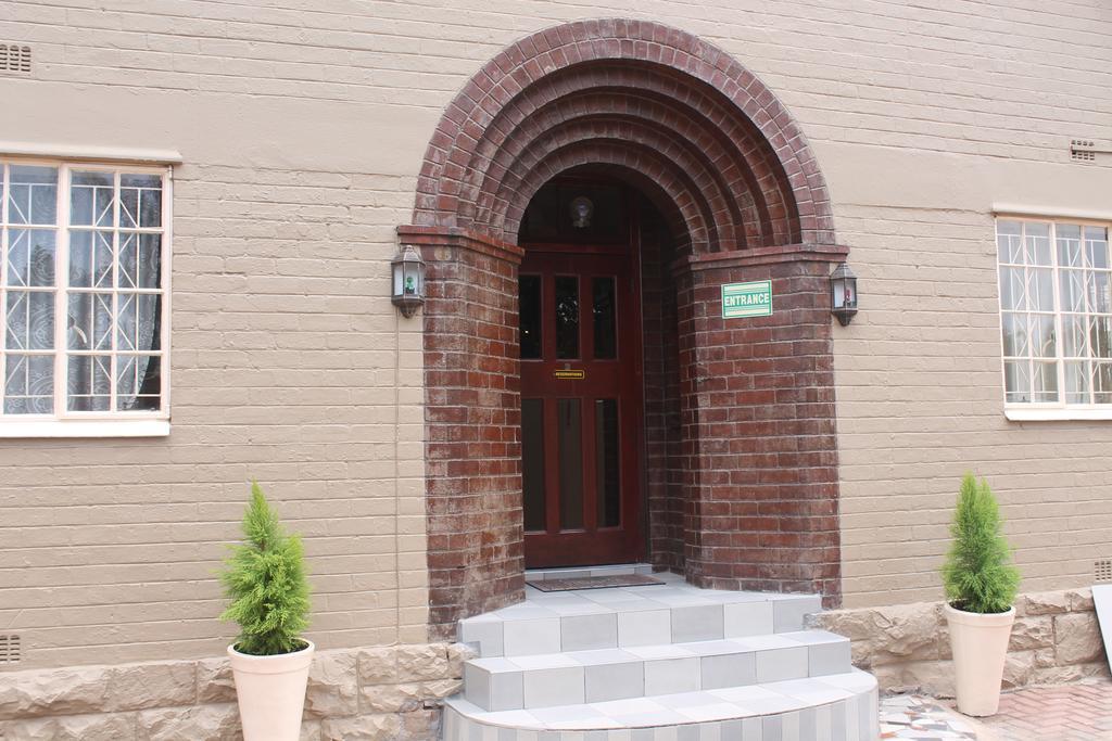 Miraton Guest Nhà khách Johannesburg