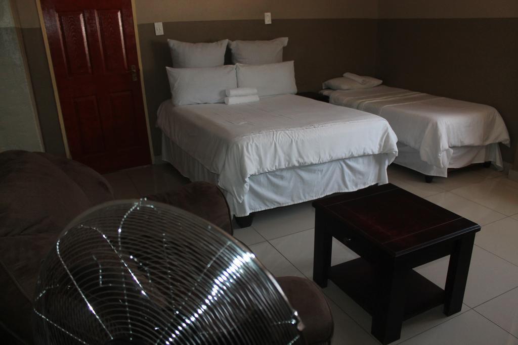 Nhà khách Miraton Guest 3*