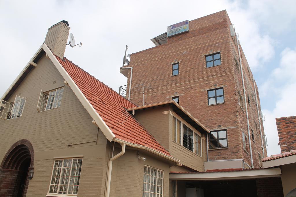 Nhà khách Miraton Guest 3*