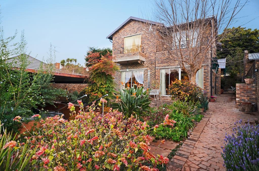 Bnb On 8th Avenue Bed & Breakfast 3*