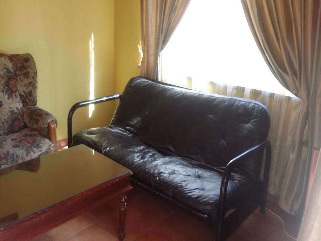 Nhà khách Suburbian Johannesburg