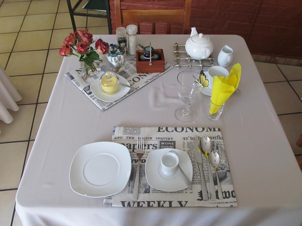 Guest house Thatchfoord Johannesburg