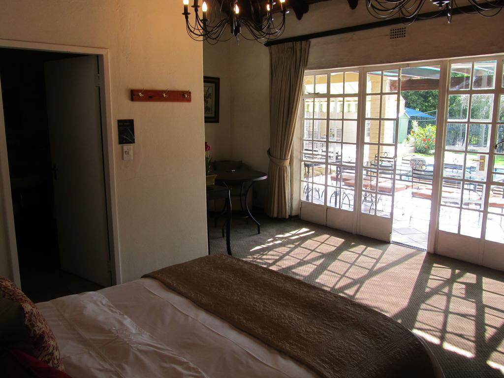 Guest house Thatchfoord 4*