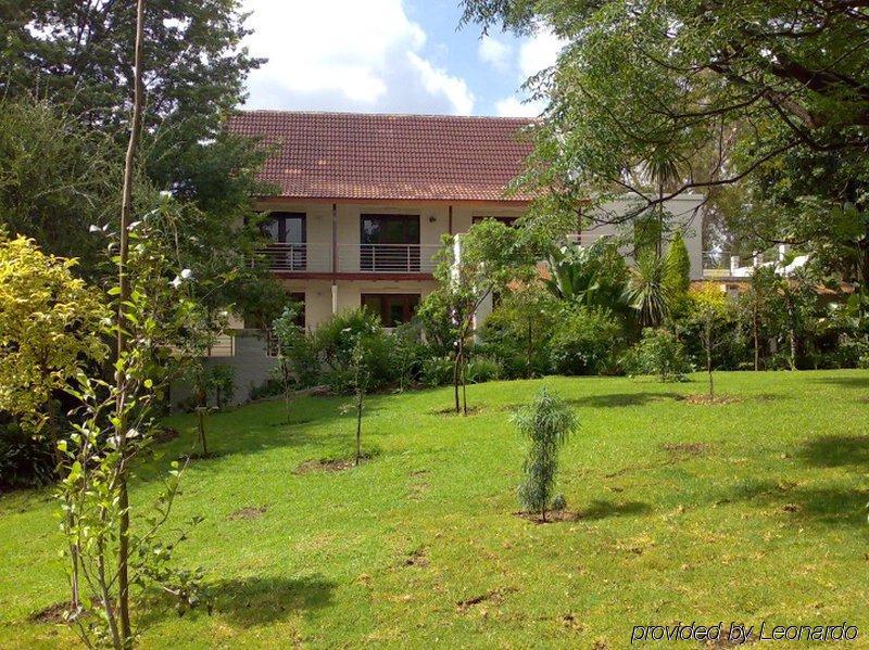 Sandton Rivonia Lodge