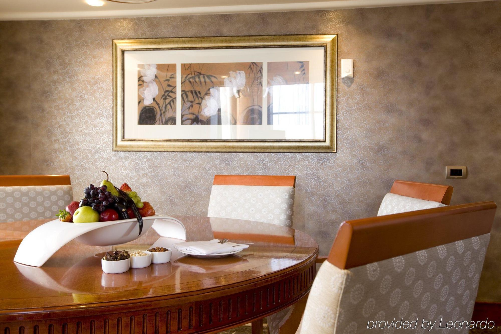 Intercontinental Sandton Towers, An Ihg 5* Johannesburg