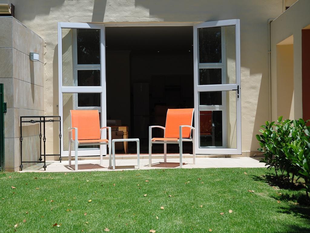 Fifteenon Orange Guest Lodge Johannesburg