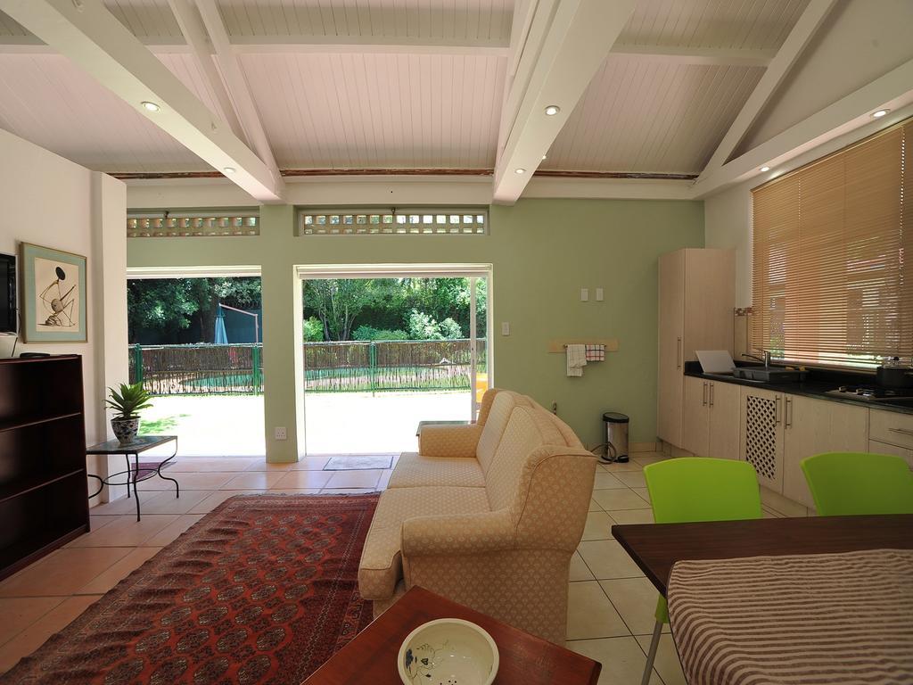Fifteenon Orange Guest Lodge 3*