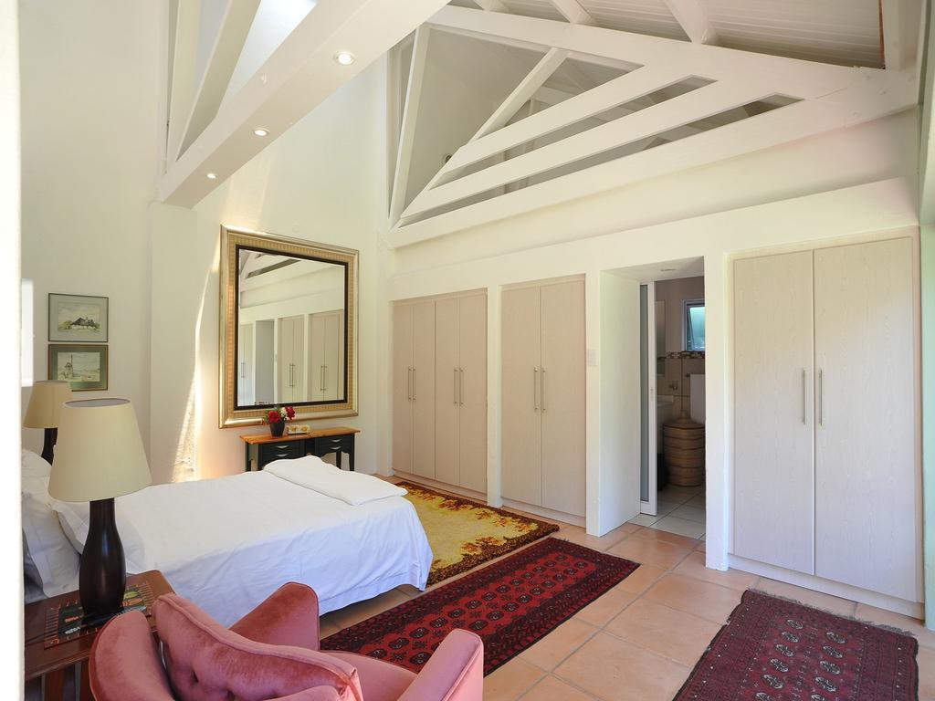 Fifteenon Orange Guest Lodge 3*