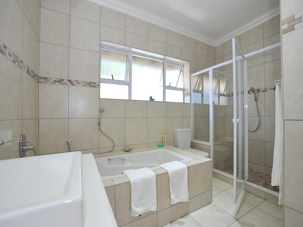 Fifteenon Orange Guest Lodge Johannesburg