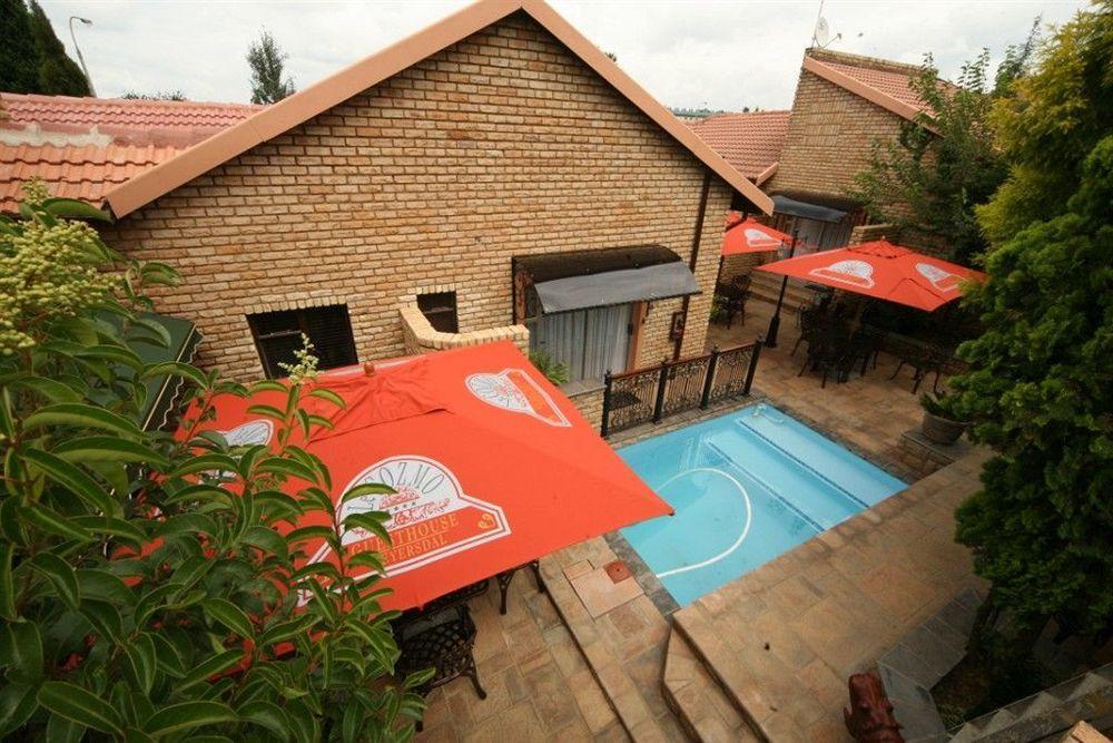 Casa de hóspedes Le Cozmo 4*