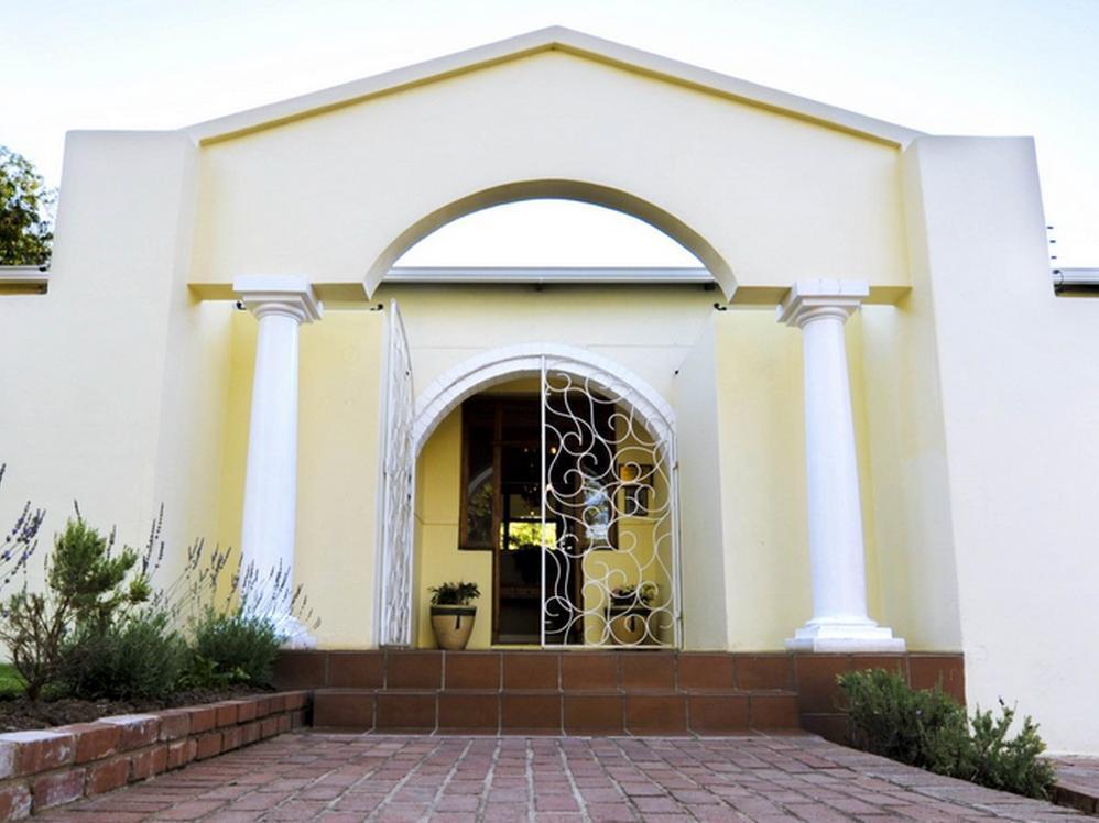 Arum Place Guest house 4*