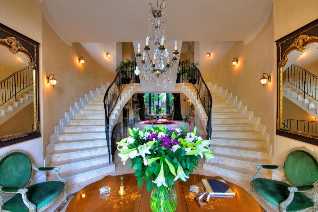 Le Chatelat 5* Johannesburg