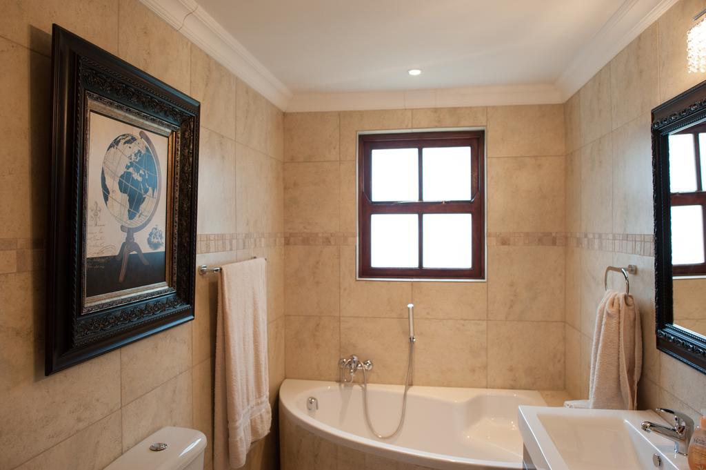 Strawberry Fields Country Manor * Johannesburg