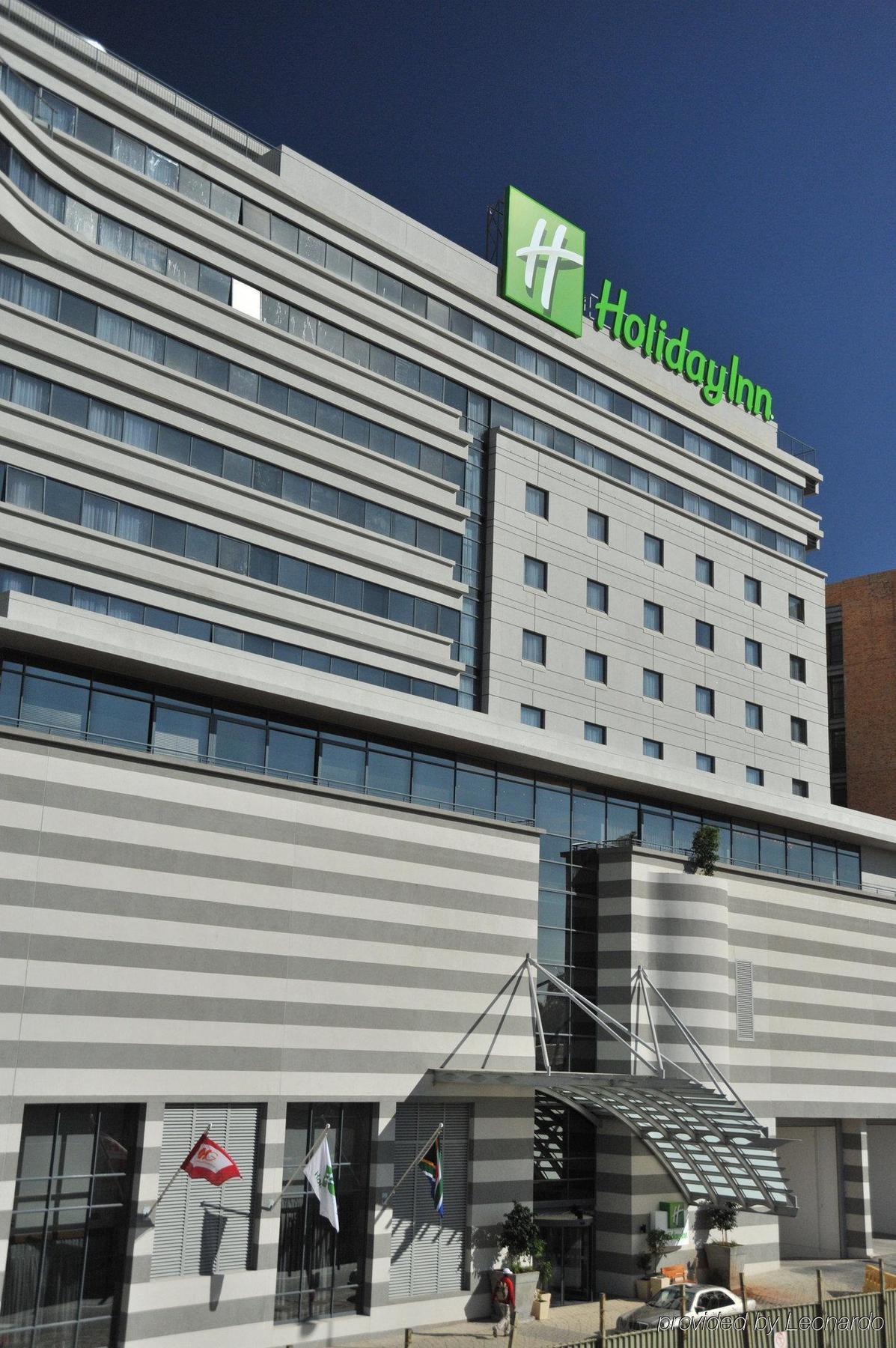 Johannesburg-rosebank By Ihg Hotel 4*