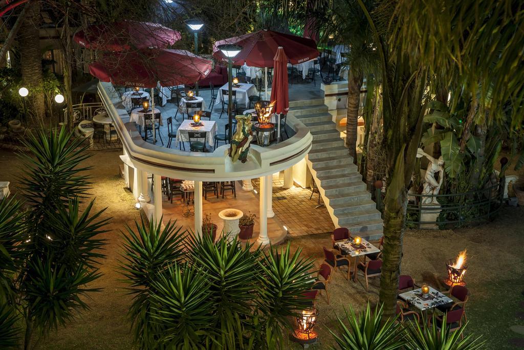 Simonne 4* Johannesburg
