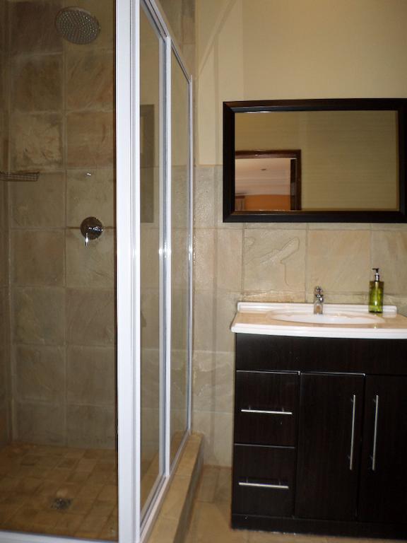 Villa Amanzi Boutique Guest House Johannesburg