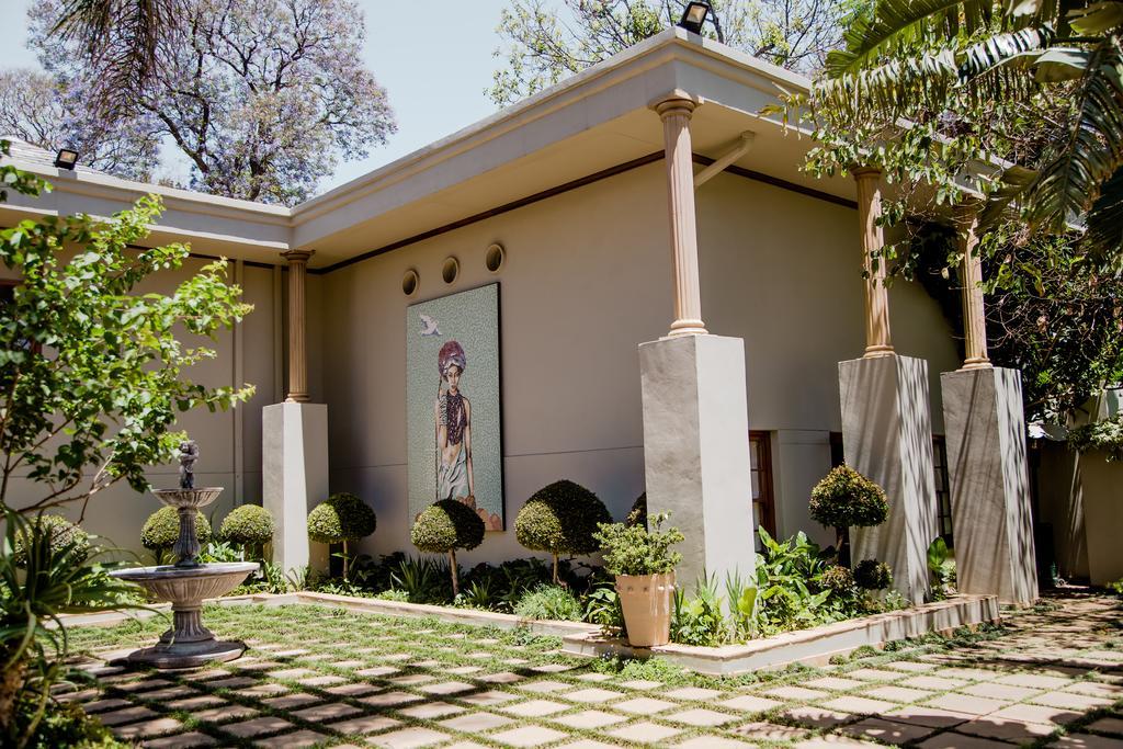 House Higgo