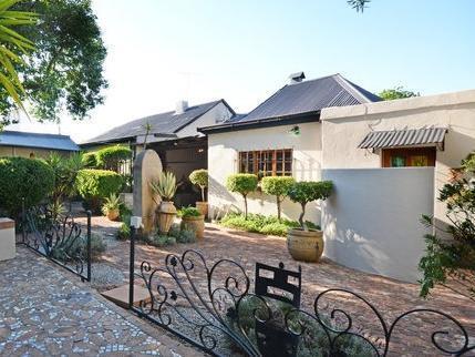 84 On 4th Johannesburg