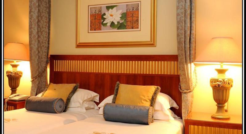 Peermont Metcourt At Emperors Palace