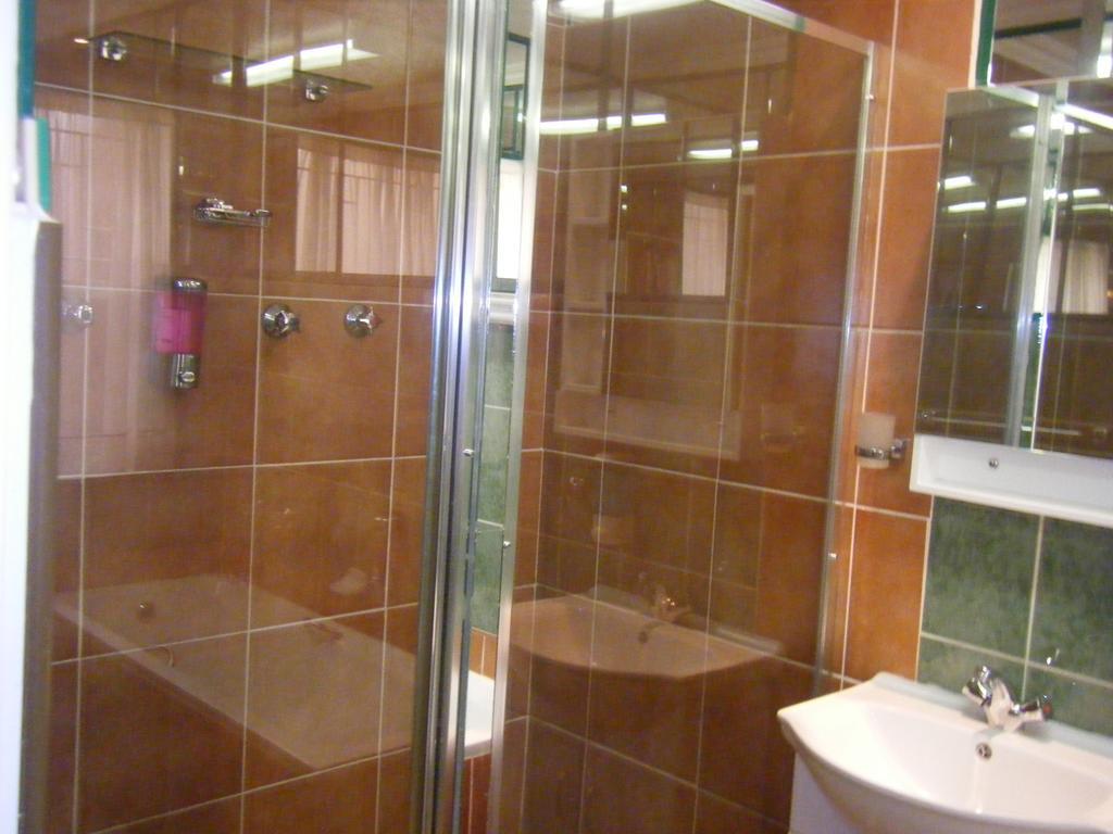 Guest house Tudor 3*