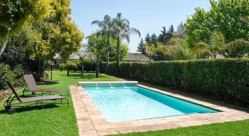 Hotel Valustay At Birchwood & Or Tambo Conference Johannesburg