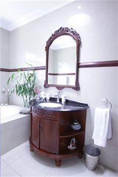 Guest house The Oasis Boutique & Residency 4*