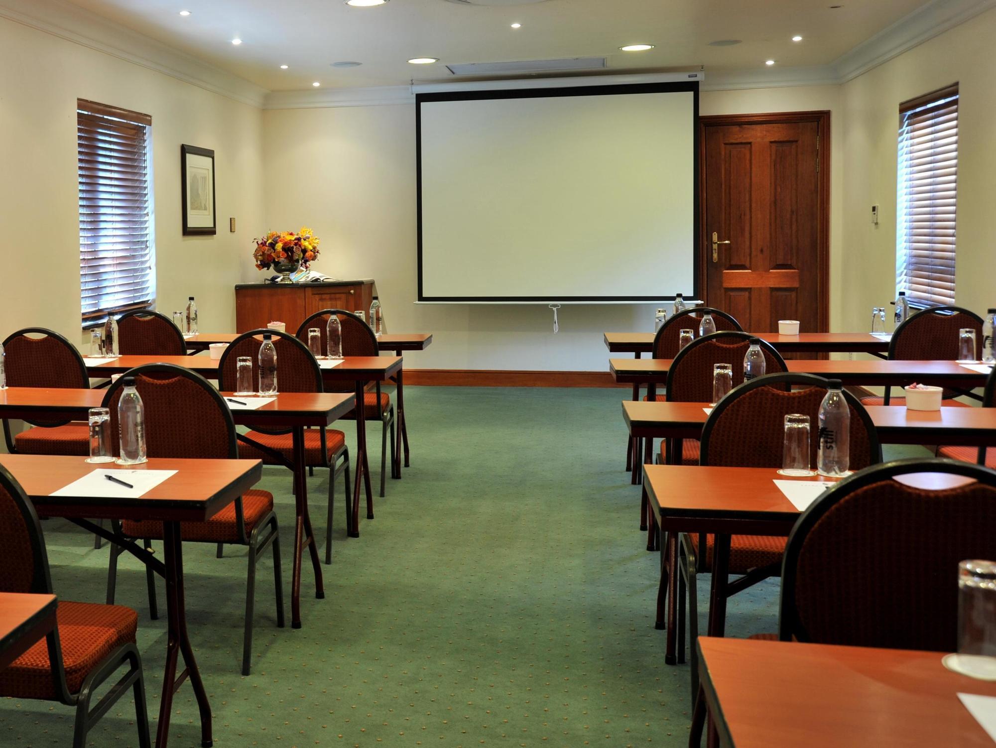 Premier Falstaff Hotel