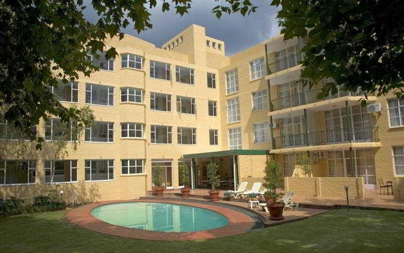 Don Sandton Iii 3*